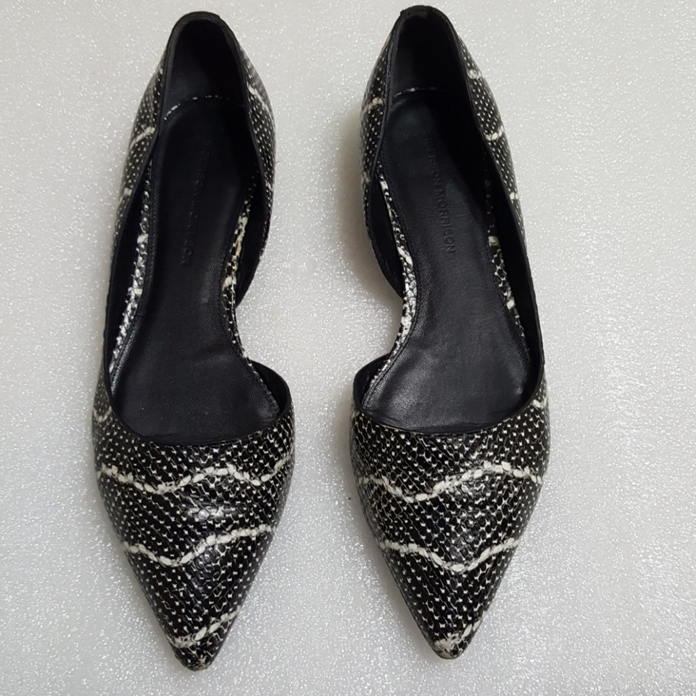 SIGERSON MORRISON🎀  D'Orsay snakes print flats